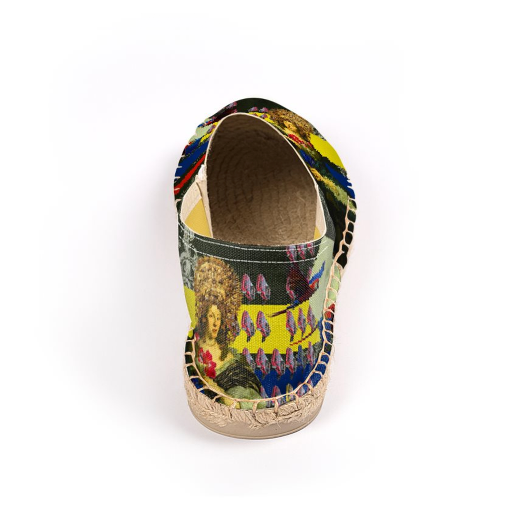 THE FLOWERS OF THE QUEEN Unisex All Over Print Espadrilles